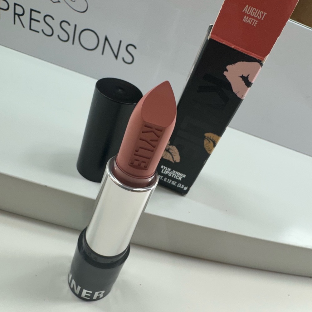 Kylie Jenner Lipstick
